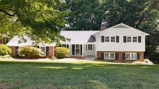 5047 Chestnut Forest Ct, Atlanta, GA 30360