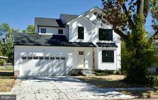 534 Chestnut St, Monroe, NJ 08094