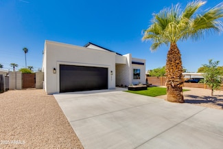 2927 E Osborn Rd, Phoenix, AZ 85016