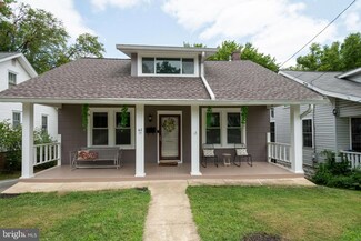 4211 29th St, Mount Rainier, MD 20712