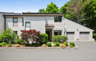 500 River Rd Unit 11, Cos Cob, CT 06807