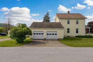 14 Anderson St, West Rutland, VT 05777