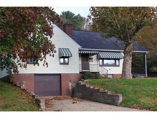 1111 Hukill St, Brilliant, OH 43913
