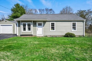 6 Budd Dr, Dudley, MA 01571