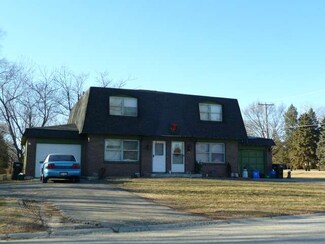 911 Mcclaran Ave Unit 913, Aurora, IL 60506