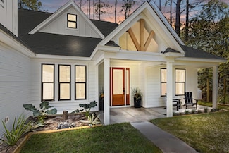 1047 Butterfly Ln, Awendaw, SC 29429