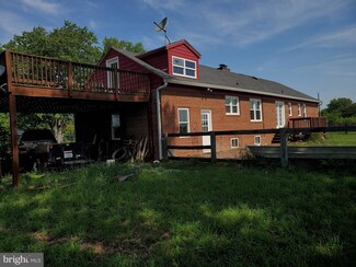 1347 Redbud Rd, Winchester, VA 22603