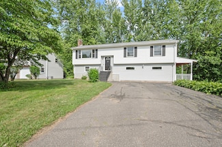 2 Hillyer Dr, Enfield, CT 06082