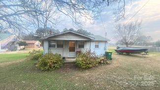 117 Thomas Ave, Oakboro, NC 28129