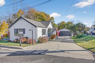 3607 Meachem Rd, Mount Pleasant, WI 53405