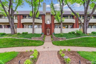 5579 Waterman Blvd Unit A, Saint Louis, MO 63112