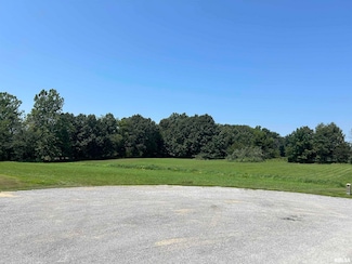 6617 Flyway Cir, Carterville, IL 62902