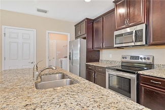 4346 Dutchess Park Rd, Fort Myers, FL 33916