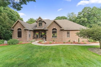 1695 Signal Point Dr, Niles, MI 49120