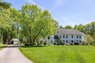 2 Danes Way, Wenham, MA 01984