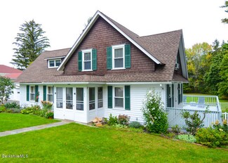 26 Sunset Ave, Lenox, MA 01240