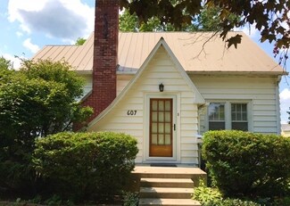607 N Plymouth St, Culver, IN 46511
