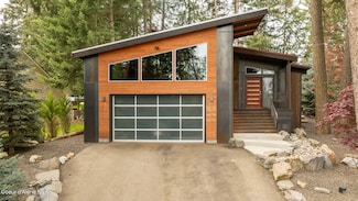 11679 N Avondale Loop, Hayden, ID 83835