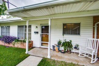 4610 Hershey Dr, San Antonio, TX 78220