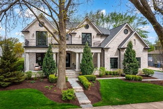 1017 Royal Bombay Ct, Naperville, IL 60563