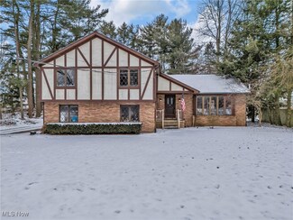 7986 Northwood St NW, Massillon, OH 44646