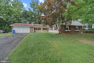36 Crestview Dr, Willingboro, NJ 08046