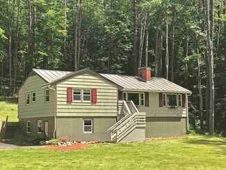 4 Kingsford Rd, Hanover, NH 03755
