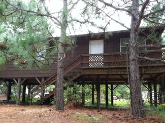 105 Jeans Loop, Pinebluff, NC 28373