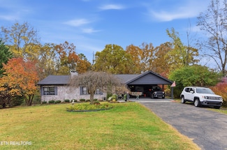 3810 Thrall Rd, Knoxville, TN 37918