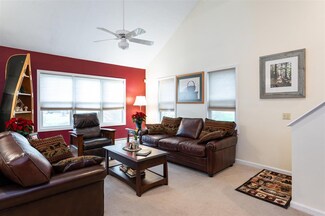 13 Alderwood Dr, Stratham, NH 03885