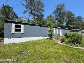 8571 Vining St, Jacksonville, FL 32210