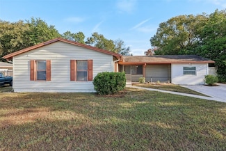 1748 Haverhill Dr, Deltona, FL 32725