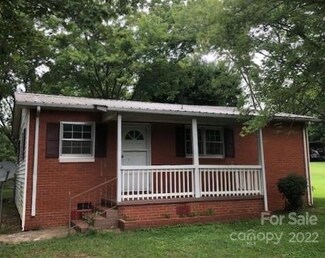 9 Sunset St, Granite Falls, NC 28630