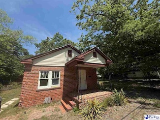 302 Jasper Ave, Hartsville, SC 29550