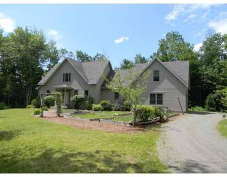 36 Morningwood Dr, Eddington, ME 04428