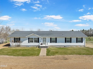 6881 2nd Avenue Cir E, Williston, ND 58801