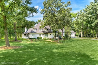 166 Buckley Rd, Barrington, IL 60010