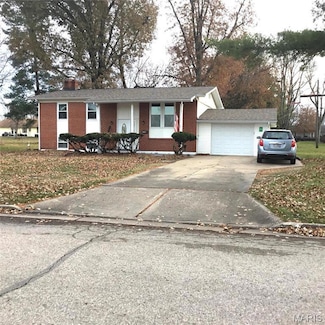 304 E Spinsby St, Montgomery City, MO 63361