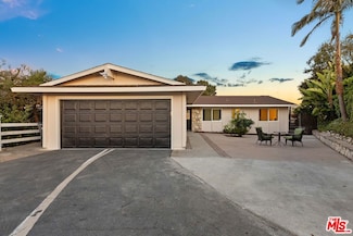 6111 Monero Dr, Rancho Palos Verdes, CA 90275