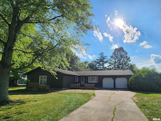 10107 Sugar Creek Rd, Benton, IL 62812