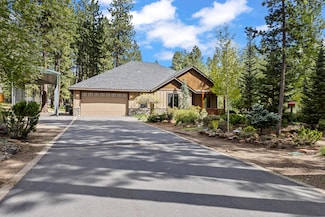 55020 Forest Ln, Bend, OR 97707