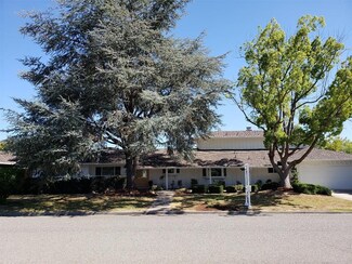 20119 Kilbride Dr, Saratoga, CA 95070