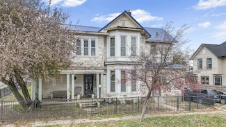 242 Hudson Ave, Newark, OH 43055