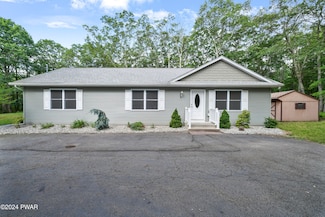 107 Rockhill Ct, Milford, PA 18337