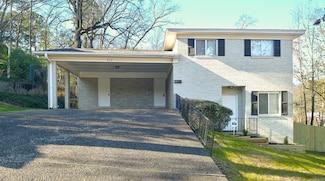 412 Del Rio Dr, Little Rock, AR 72205