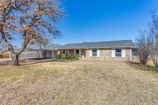 102 Willow Ln, Burleson, TX 76028