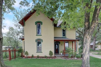305 Bluff St, Clearwater, MN 55320
