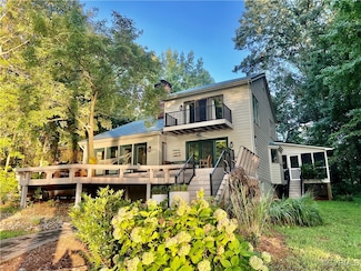 3337 Elk Creek Rd, Mineral, VA 23117