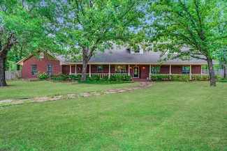 2550 Meadow Ln, Reno, TX 75462