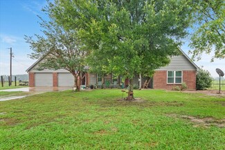 285 Lcr 516, Mexia, TX 76667